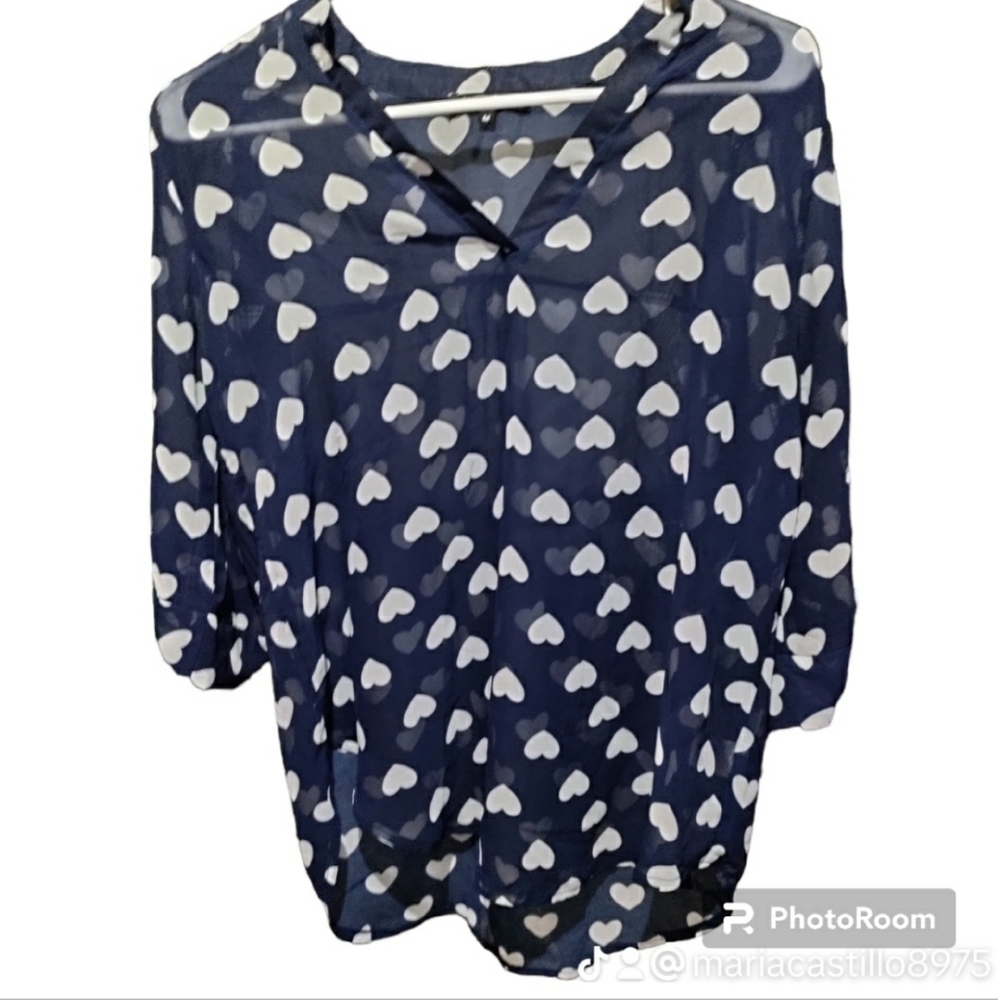 Women's Hearts size medium blouse